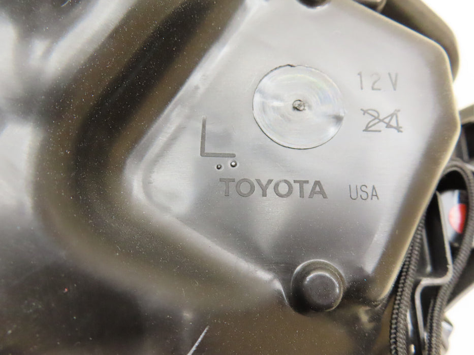 2024 TOYOTA HIGHLANDER FRONT LEFT DRIVER HEADLIGHT LED OEM PARTS ONLY