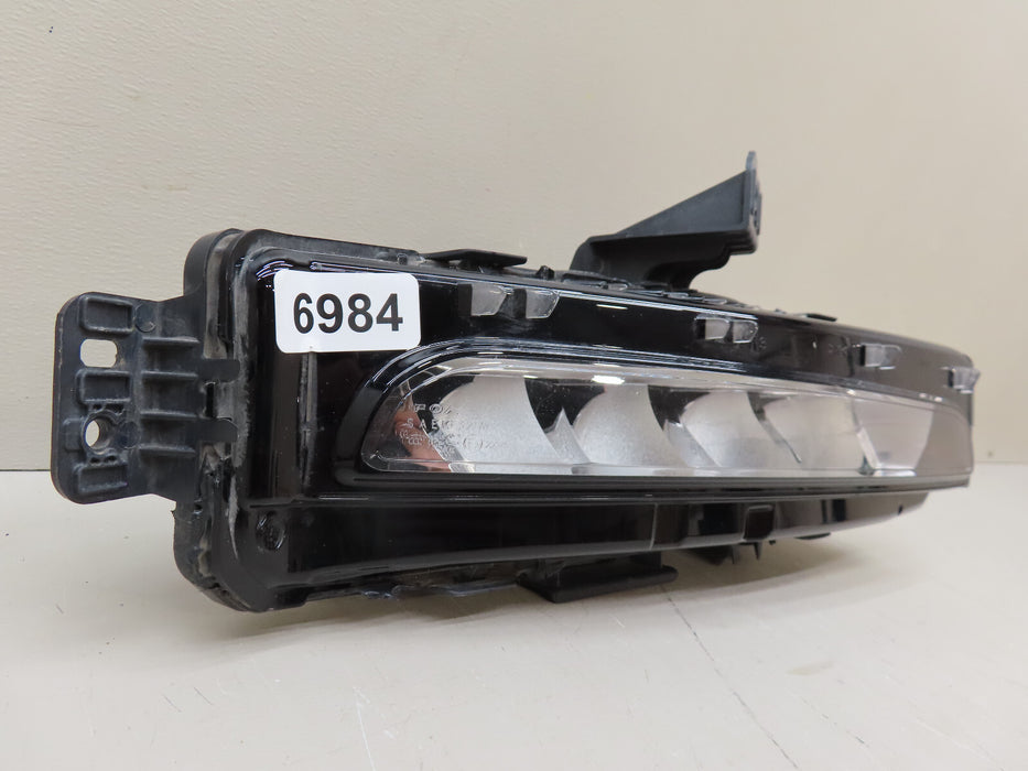 2022-2024 JEEP GRAND CHEROKEE FRONT RIGHT PASSENFER SIDE FOG LIGHT LED OEM