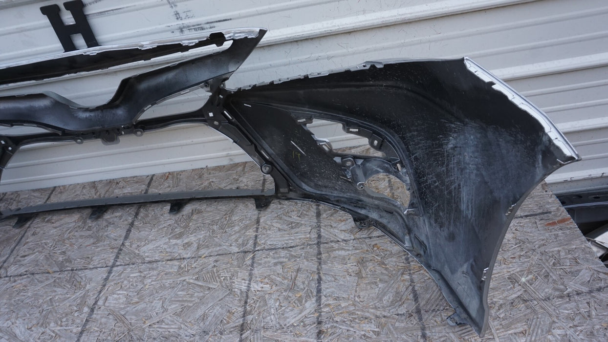 2018-2020 TOYOTA CAMRY SE FRONT BUMPER COVER OEM 18 19 20 52119-06E20