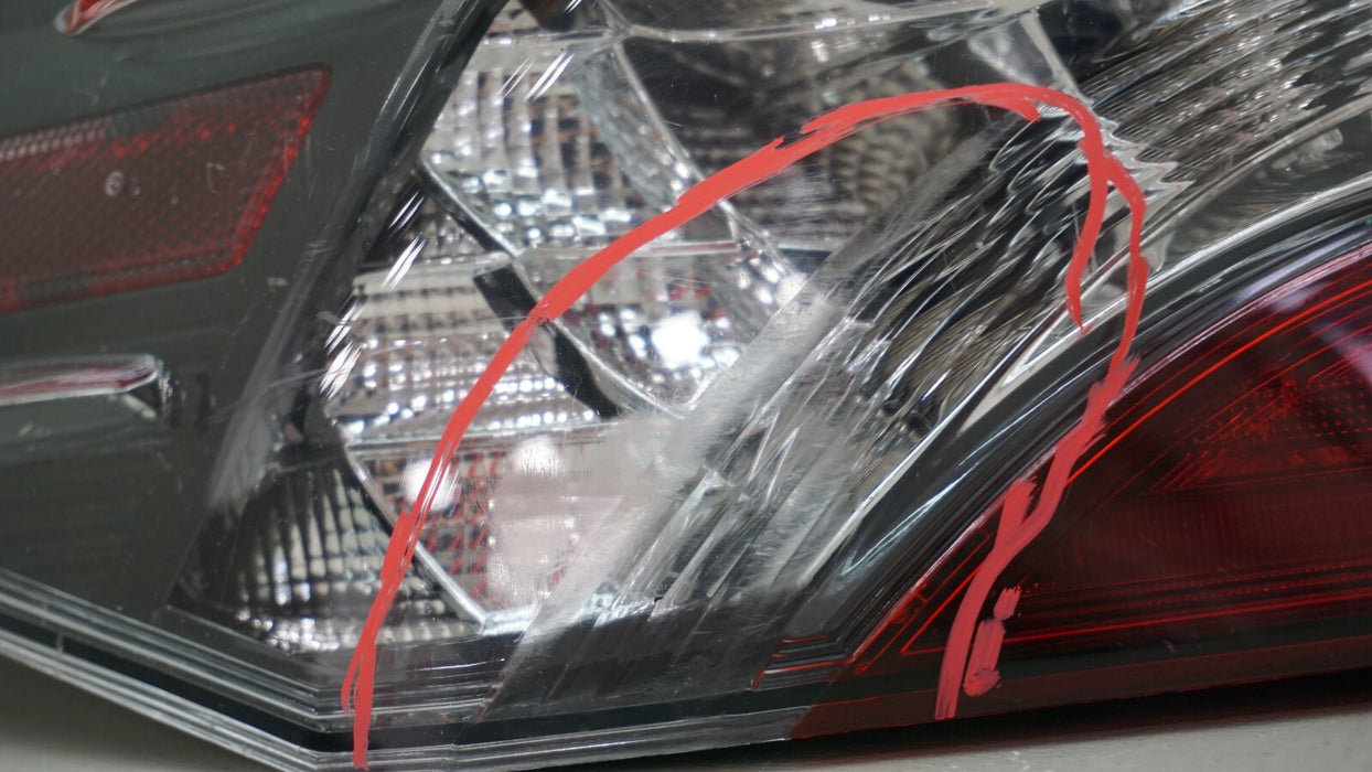 2021-2023 TOYOTA CAMRY REAR LH LEFT DRIVER SIDE TAIL LIGHT OEM