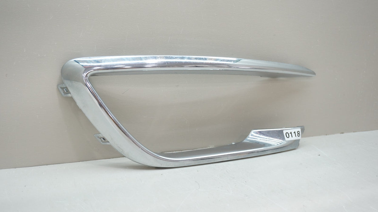 2017-2020 LINCOLN MKZ FRONT RIGHT PASSENGER SIDE BUMPER CHROME TRIM OEM