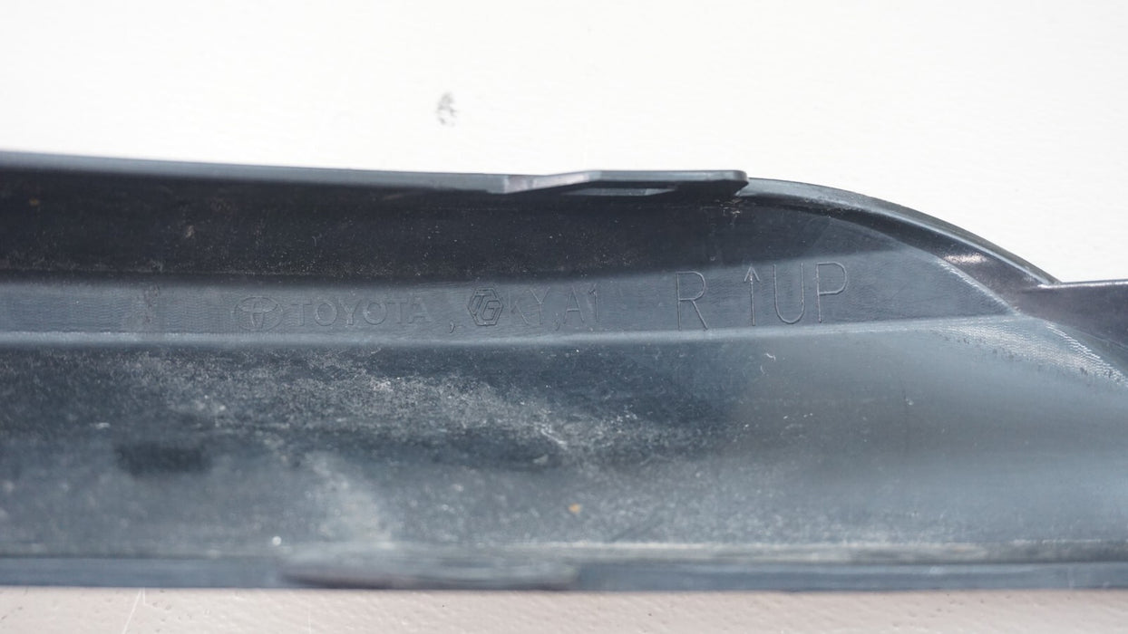 2018-2020 TOYOTA CAMRY FRONT LOWER GRILLE TRIM MOLDING 53123-06040 OEM 18 19 20