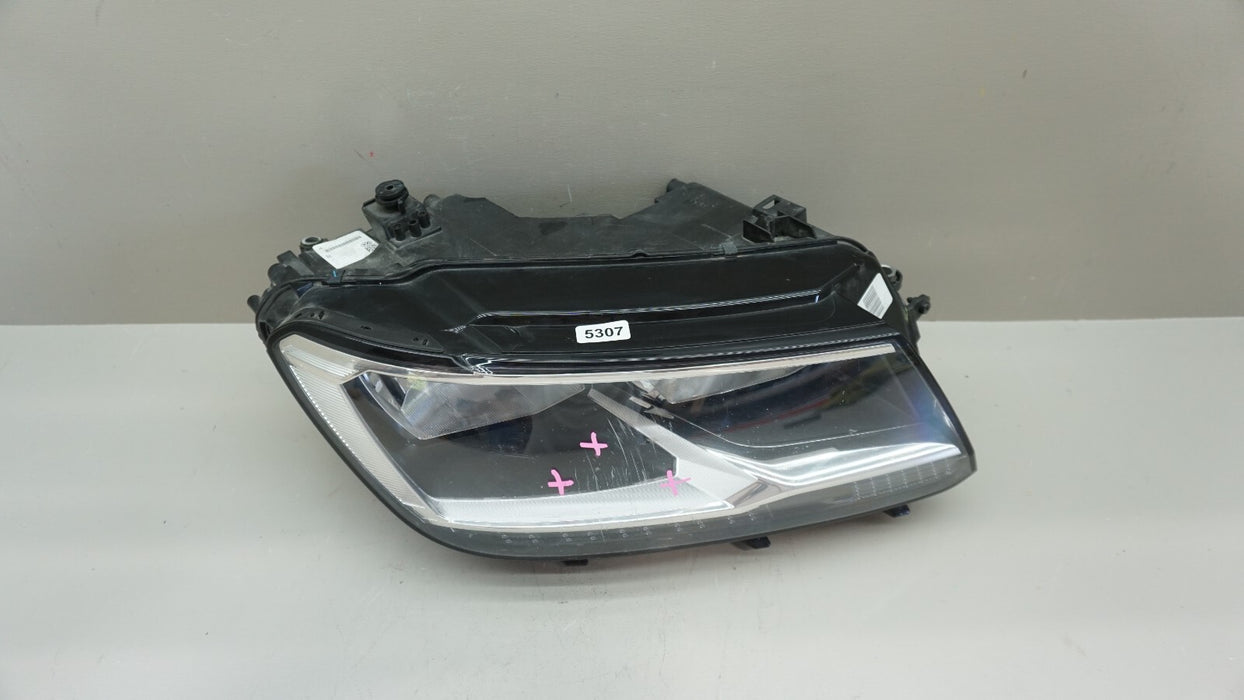 2018-2020 VOLKSWAGEN TIGUAN FRONT RIGHT HEADLIGHT LAMP HALOGEN OEM 5NL941006