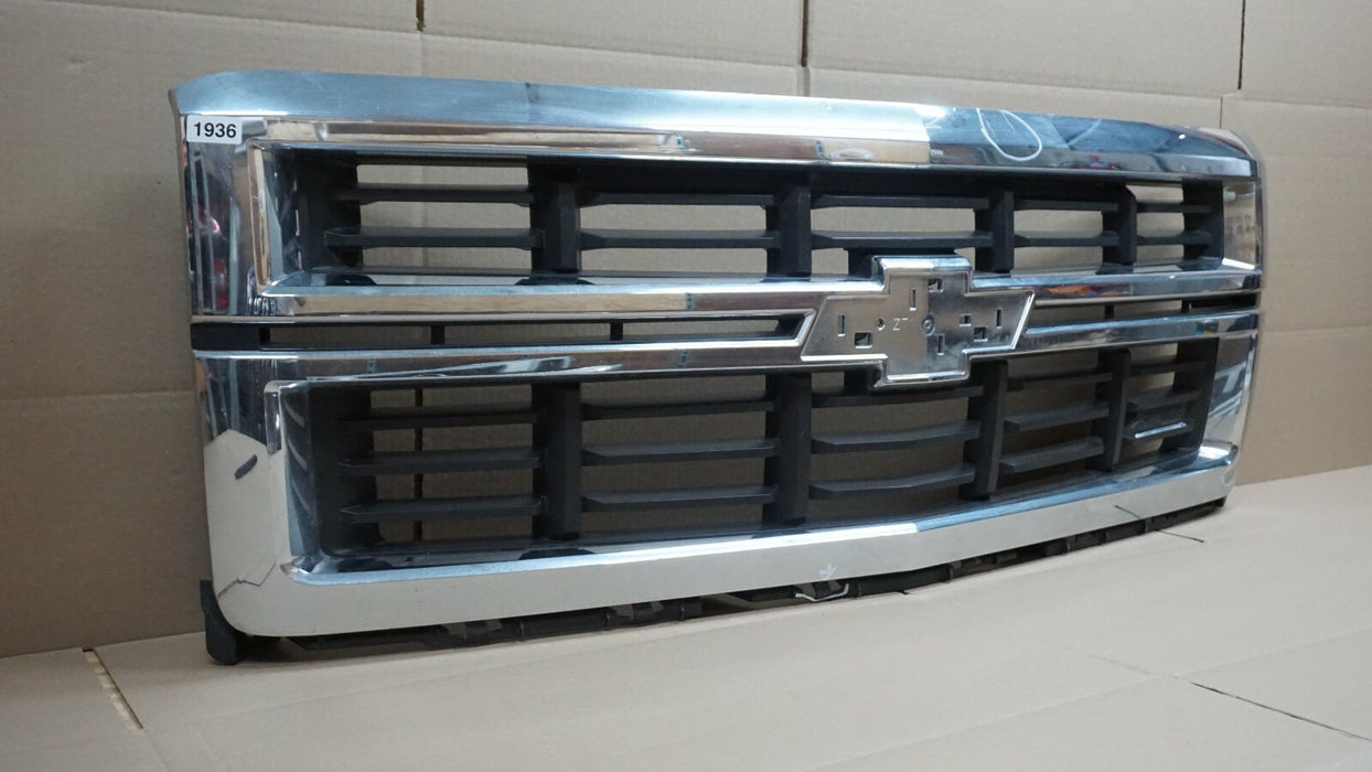 2014-2015 CHEVROLET 1500 Z71 FRONT MAIN RADIATOR GRILL GRILLE 14 15 OEM