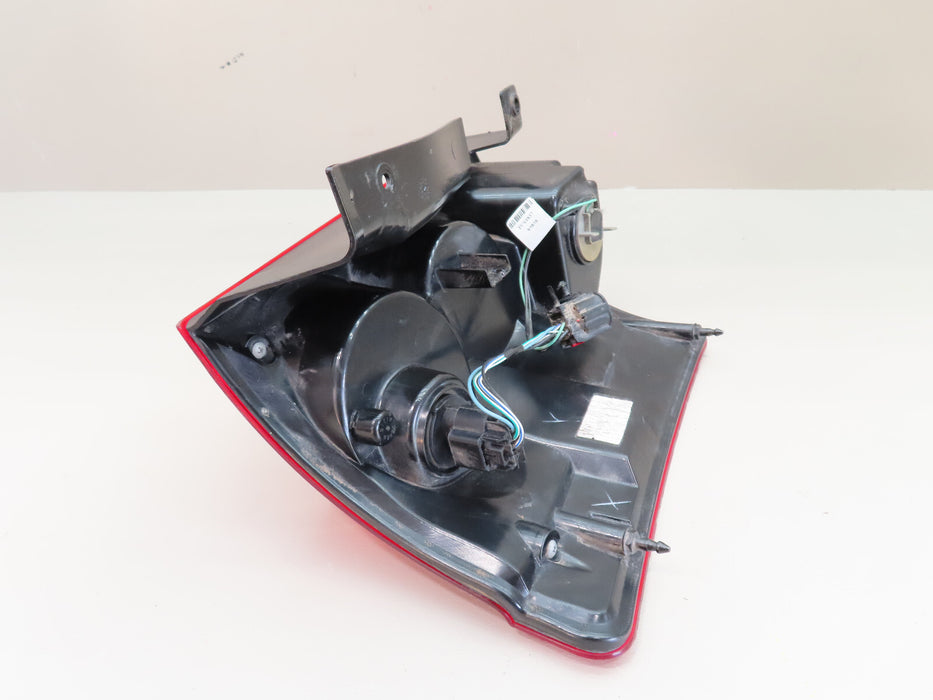 2011-2018 DODGE GRAND CARAVAN REAR RIGHT PASSENGER TAIL LIGHT HALOGEN LED OEM