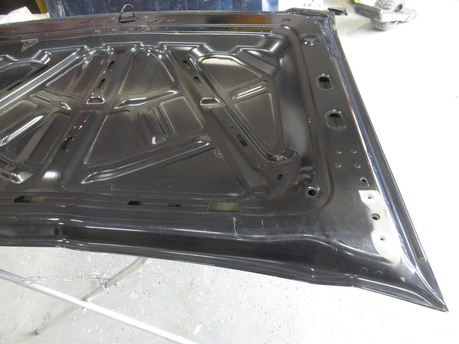 2014 2015 CHEVROLET SILVERADO 1500 HOOD BONNET OEM