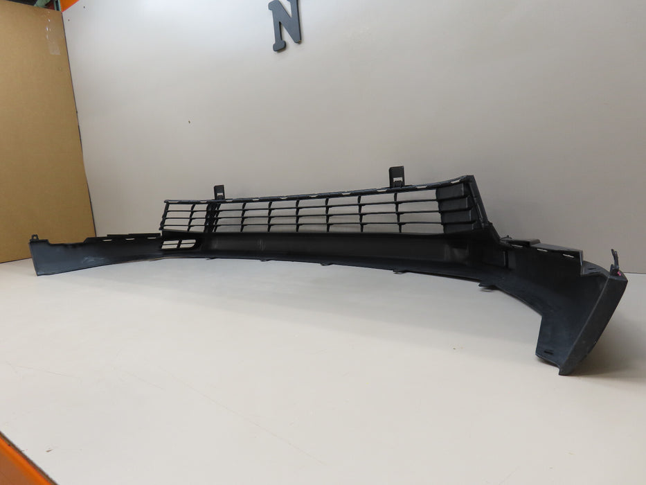 2017-2019 TOYOTA HIGHLANDER FRONT LOWER BUMPER COVER VALANCE OEM 52129-0E030