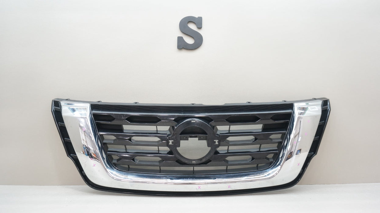 2017-2020 NISSAN PATHFINDER FRONT BUMPER RADIATOR GRILLE OEM 62310-9PF1A