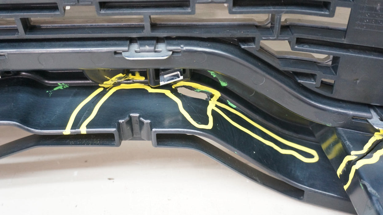 2020-2023 GMC SIERRA 2500HD 3500HD FRONT RADIATOR GRILLE GRILL 84656390 OEM