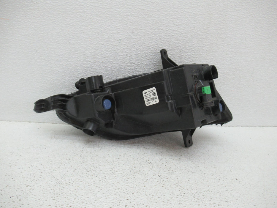 2019 2020 VW VOLKSWAGEN JETTA FRONT RIGHT PASSENGER SIDE FOG LIGHT LAMP OEM