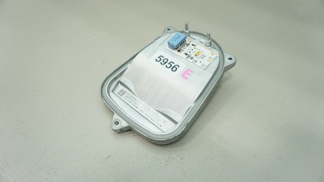 2017-2019 MERCEDES BENZ CLA CLA250 FRONT HEADLIGHT BALLAST MODULE UNIT OEM