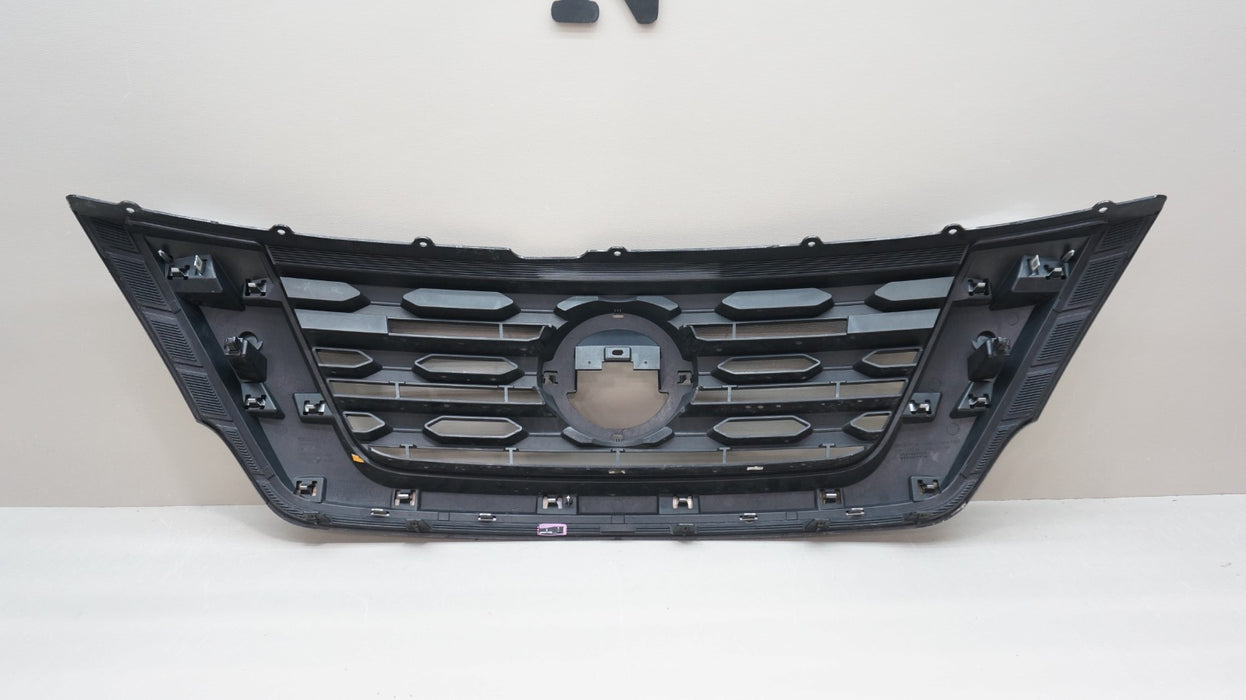 2017-2020 NISSAN PATHFINDER FRONT BUMPER RADIATOR GRILLE OEM 623109PF1A