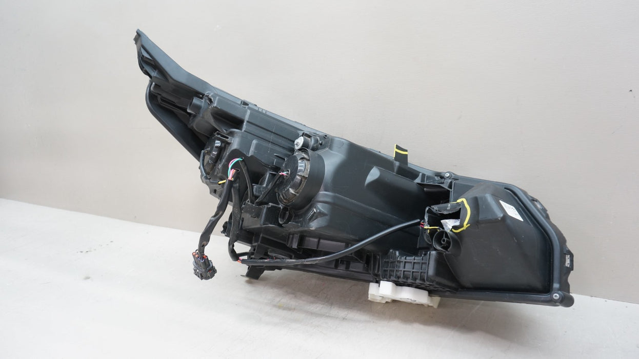 2018-2024 NISSAN LEAF FRONT LEFT SIDE HALOGEN / LED HEADLIGHT OEM260605SA