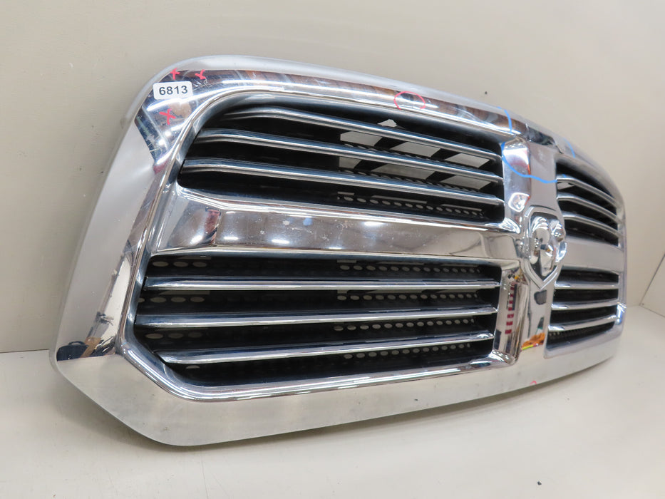 2013-2018 DODGE RAM 1500 FRONT RADIATOR GRILLE GRILL OEM 13DSAC0010