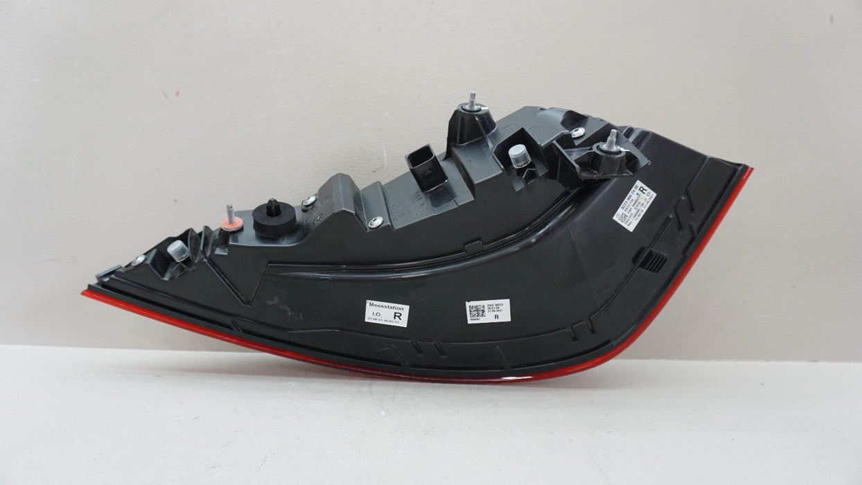 2021-2022 MERCEDES S500 S580 W223 REAR RIGHT OUTER TAIL LIGHT OEM A2239062400