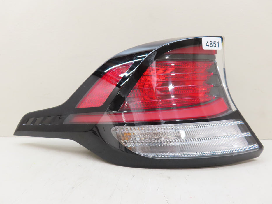 2023-2025 KIA SPORTAGE REAR LEFT DRIVER SIDE TAIL LIGHT OUTER OEM