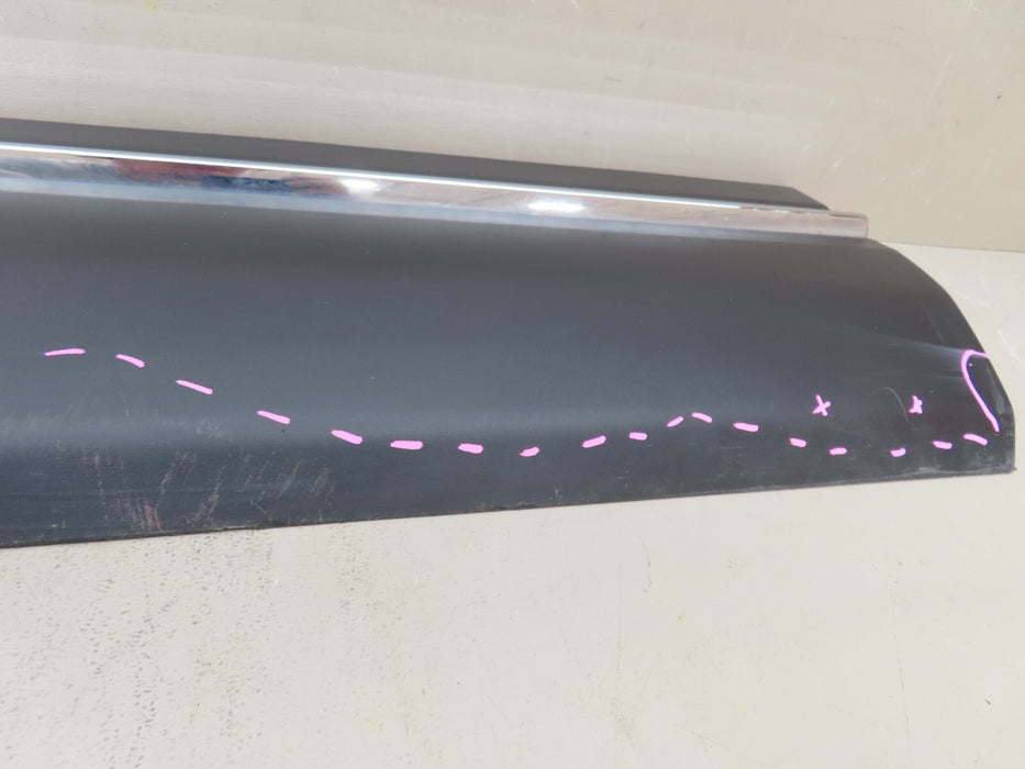 2016-2019 FORD EXPLORER FRONT RIGHT PASSENGER SIDE LOWER DOOR MOLDING OEM