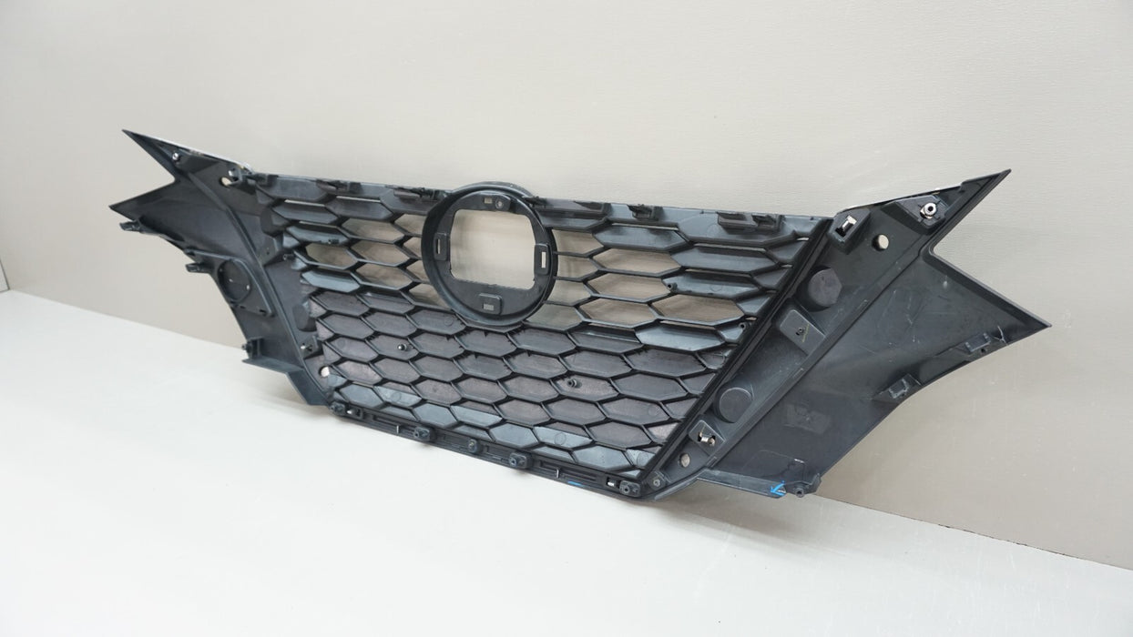2020-2022 NISSAN SENTRA FRONT UPPER RADIATOR GRILLE GRILL 62310 6LB0A OEM