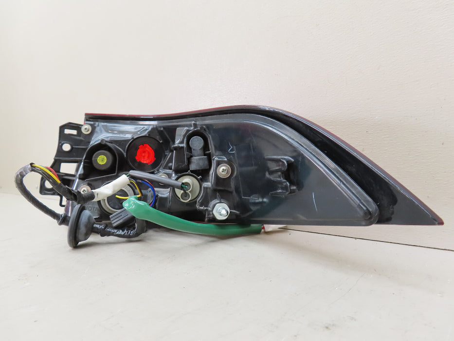 2020 2021 2022 TOYOTA COROLLA REAR LEFT DRIVER SIDE TAIL LIGHT OEM