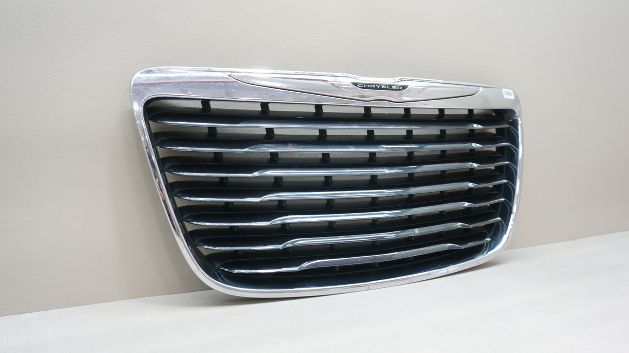 2011-2014 CHRYSLER 300 300C FRONT BUMPER RADIATOR CHROME GRILLE OEM