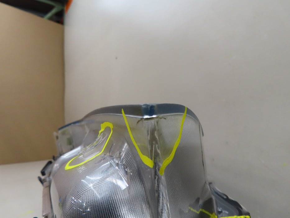 2015 2016 2017 TOYOTA CAMRY FRONT RIGHT PASSENGER HEADLIGHT HALOGEN OEM