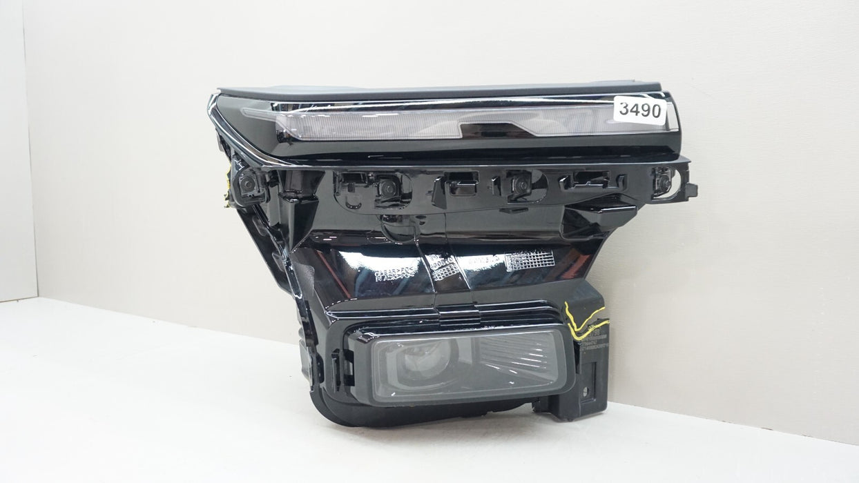 2024-2025 CHEVROLET TRAVERSE RIGHT PASSENGER SIDE HEADLIGHT OEM