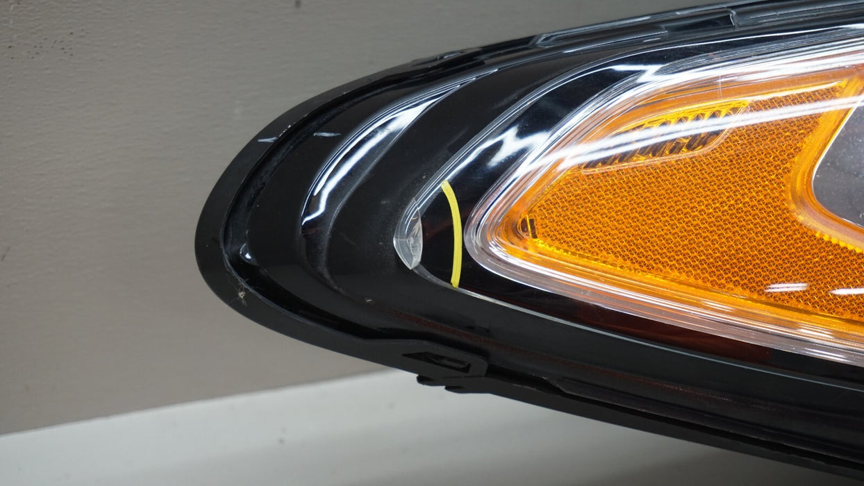 2013-2016 FORD FUSION FRONT RH RIGHT PASSENGER SIDE HEADLIGHT OEM