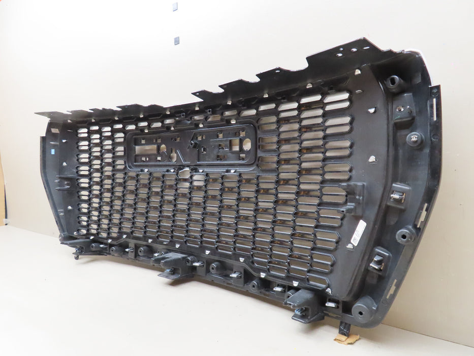 2021 2022 GMC YUKON DENALI FRONT RADIATOR GRILLE GRILL OEM N0660-84835783