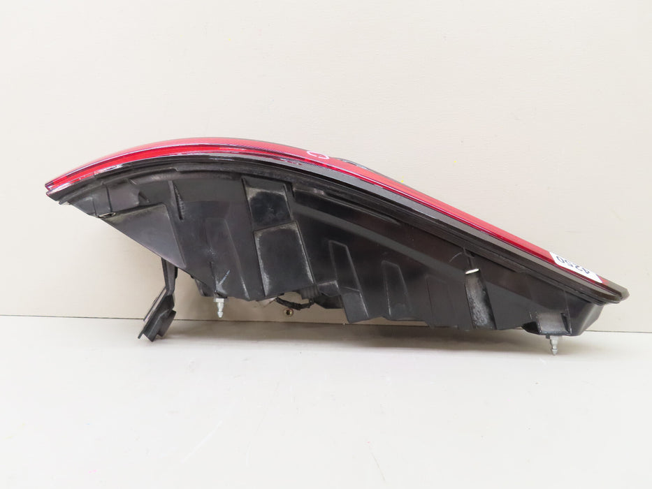 2022 2023 JEEP GRAND CHEROKEE REAR LEFT DRIVER SIDE TAIL LIGHT OEM F00HTC412103