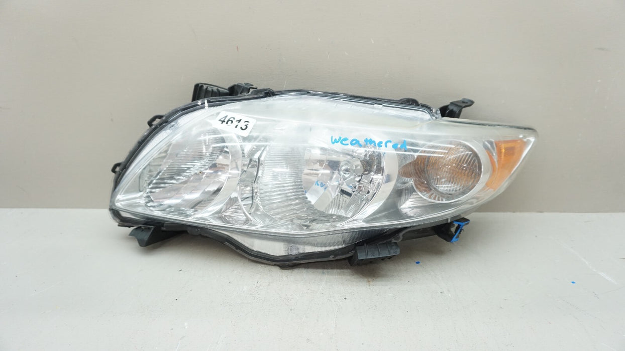 2009-2011 TOYOTA COROLLA FRONT LEFT DRIVERS SIDE HEADLIGHT HALOGEN OEM