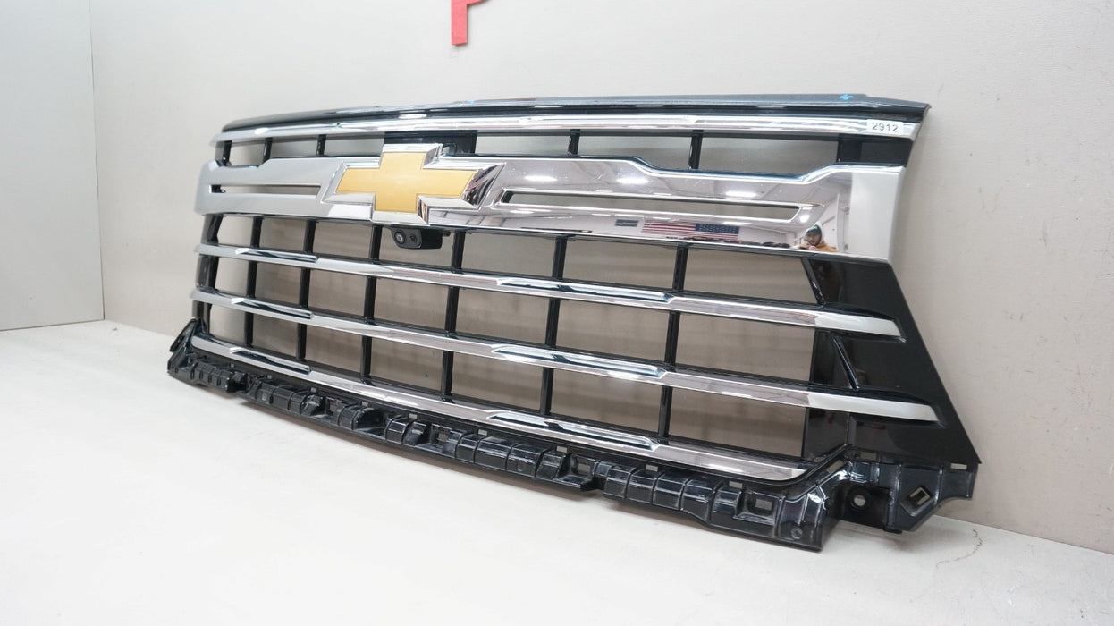 2024-2025 CHEVROLET SILVERADO 2500 3500 HD FRONT BUMPER GRILLE OEM