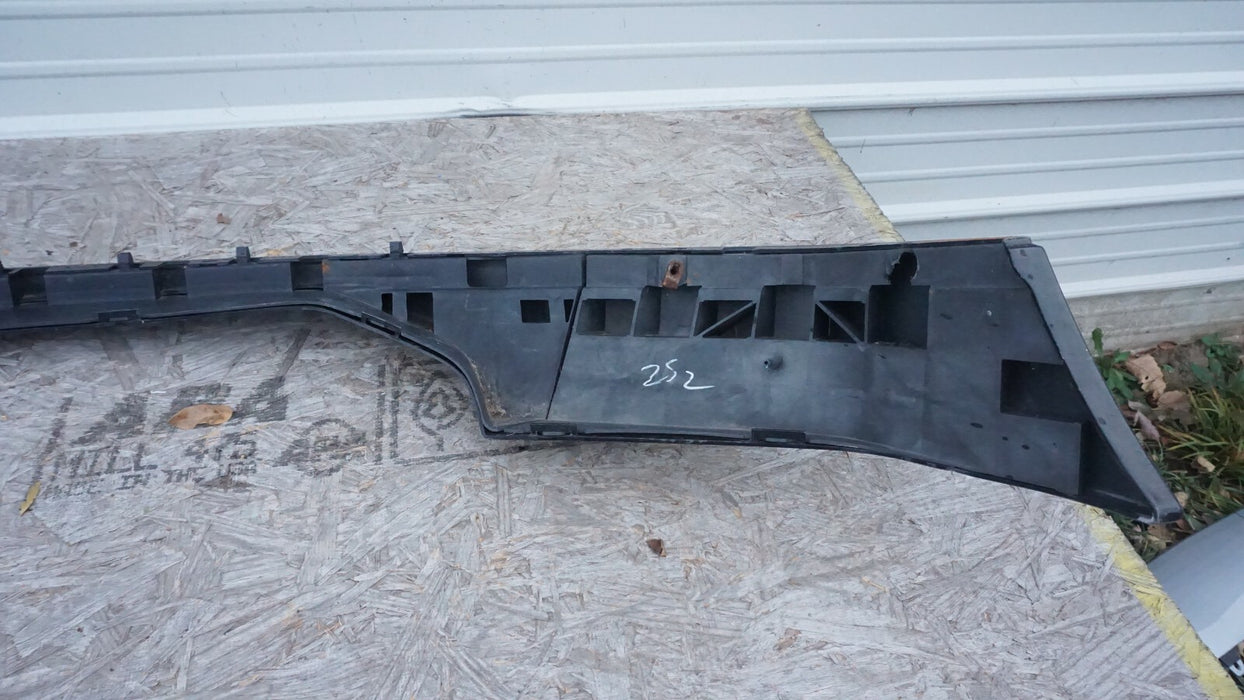 2005-2007 FORD F-250 SUPER DUTY FRONT BUMPER COVER UPPER PANEL 5C34-17d972 OEM
