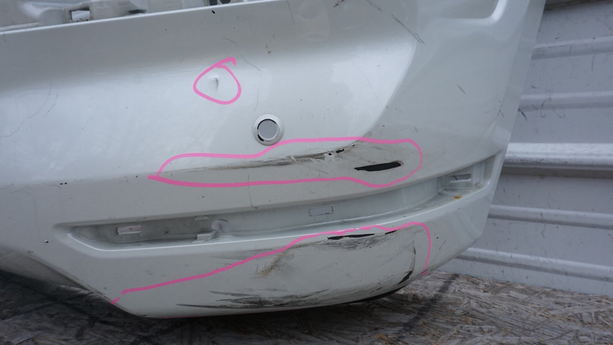 2014-2018 TOYOTA HIGHLANDER FRONT BUMPER COVER OEM 14 15 16 17 18