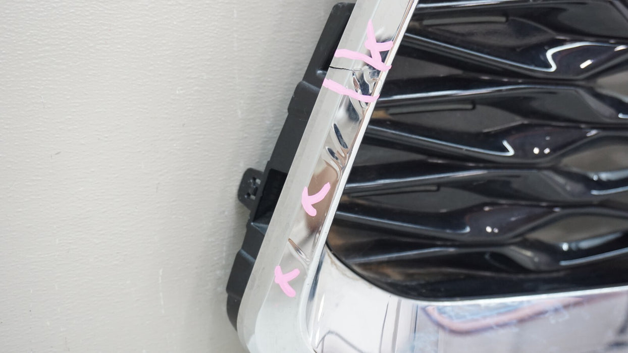 2022-2024 INFINITI QX60 FRONT UPPER RADIATOR CENTER GRILLE OEM 623106SA0A