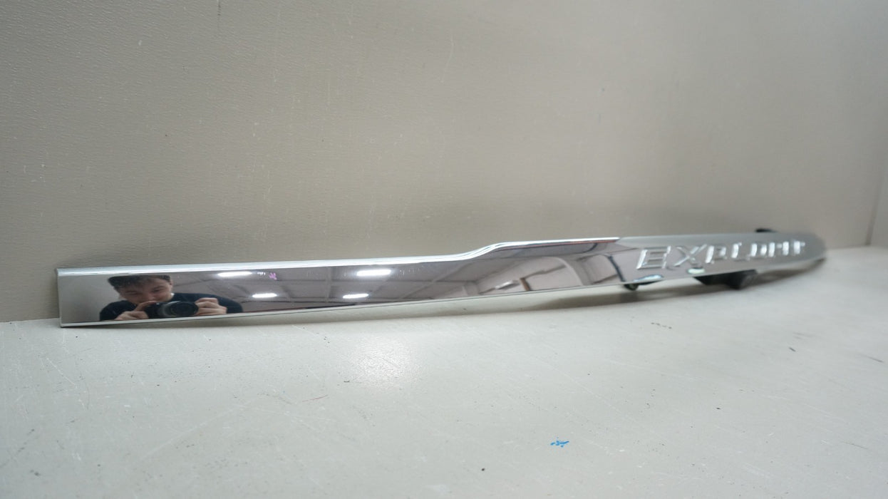 2016-2017 FORD EXPLORER REAR TAILGATE CHROME MOLDING W/CAMERA OEM