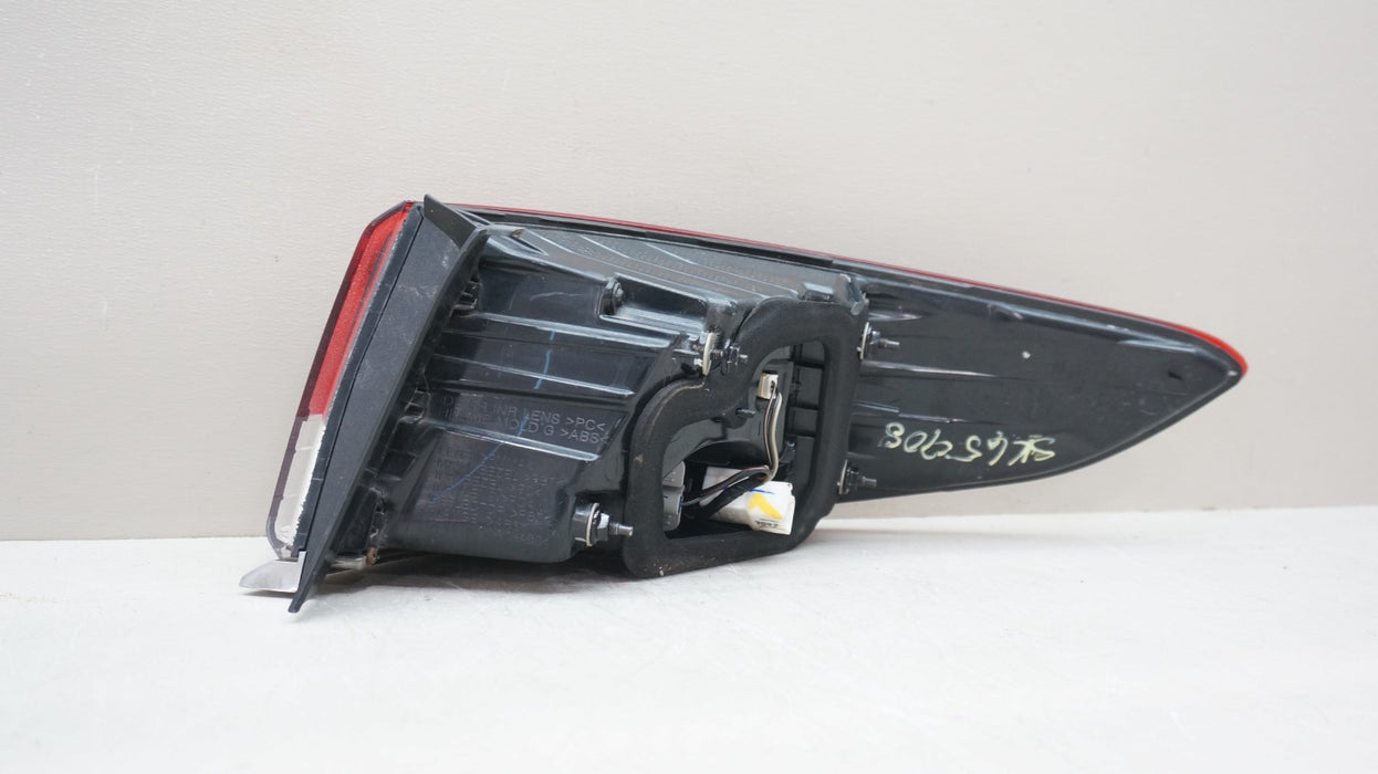 2018-2019 HYUNDAI SONATA REAR LEFT DRIVERS SIDE TAIL LIGHT OEM