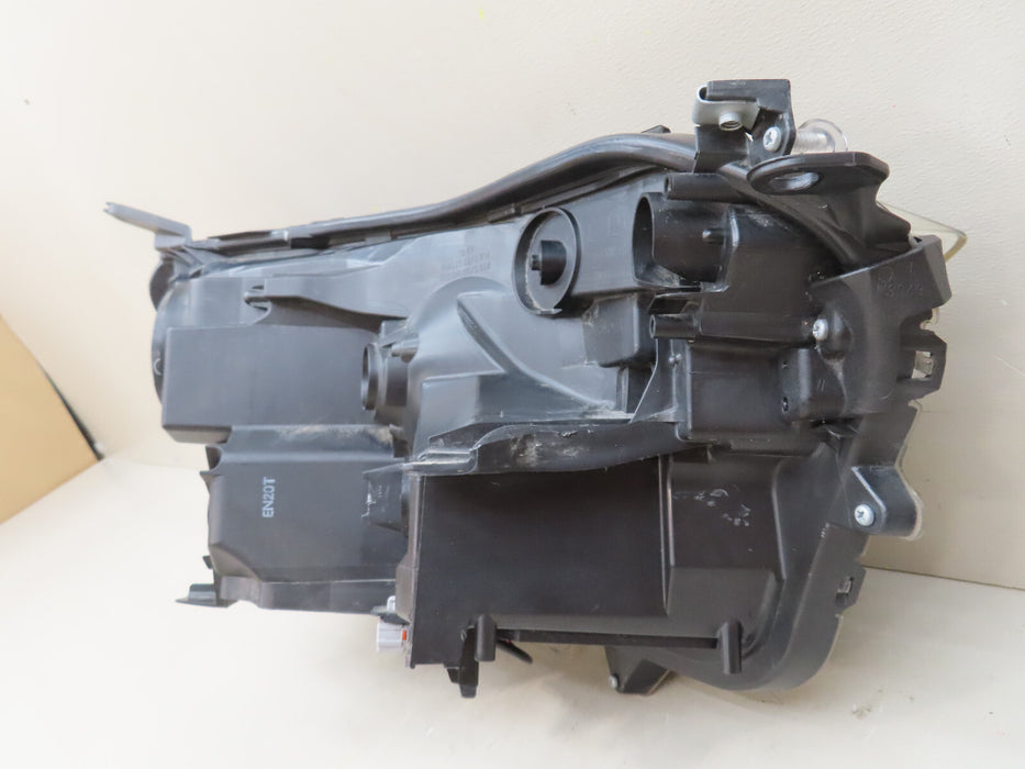 2016 2017 2018 TOYOTA RAV4 FRONT LEFT DRIVER HEADLIGHT HALOGEN OEM