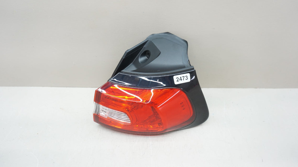 2014-2018 JEEP CHEROKEE REAR RIGHT PASSENGER SIDE TAIL LIGHT OEM