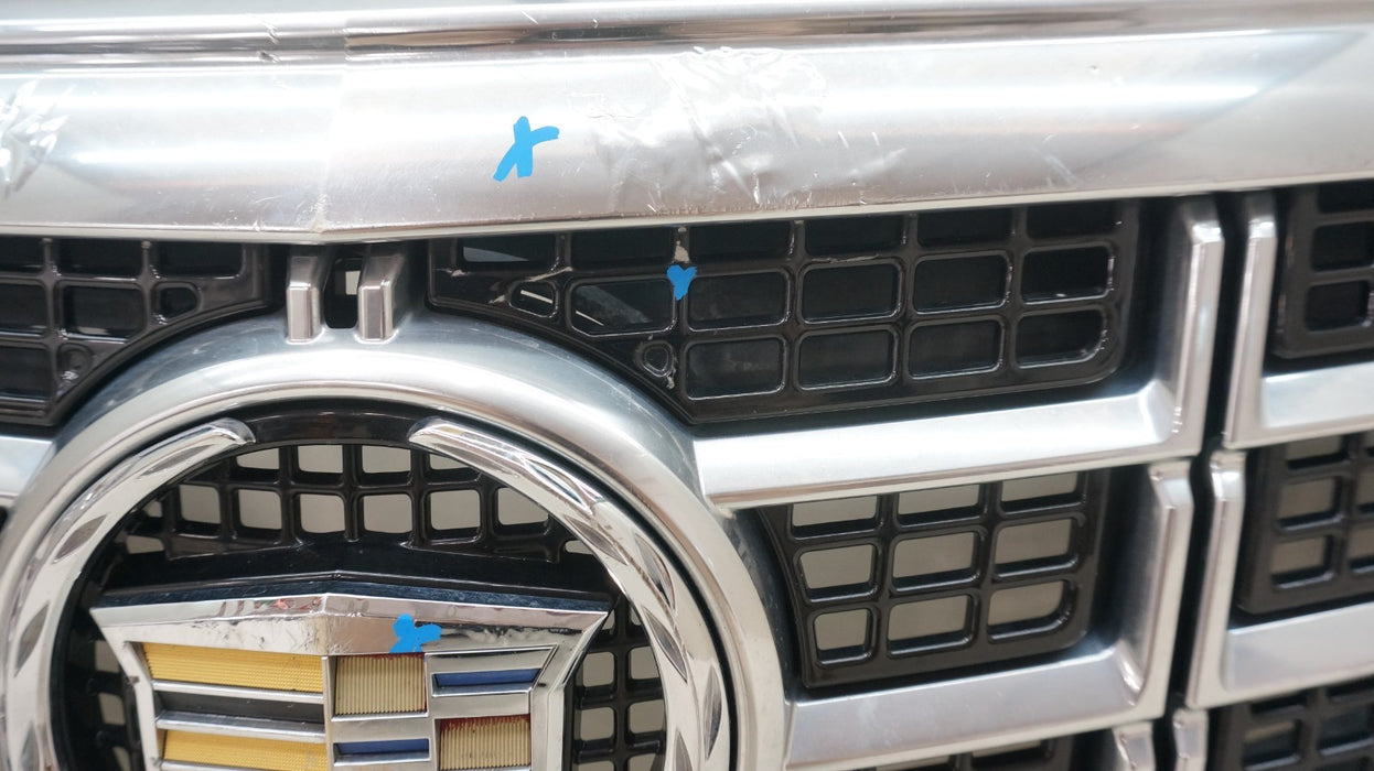 2013-2015 CADILLAC XTS FRONT BUMPER GRILLE OEM 22768456