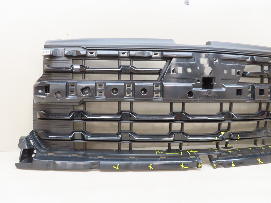2022 2023 CHEVROLET SILVERADO 1500 FRONT RADIATOR GRILLE GRILL OEM 85104804