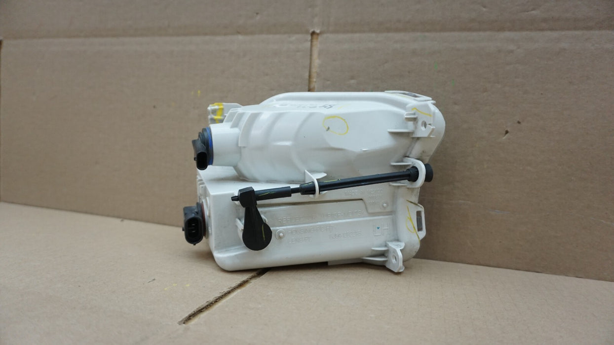 2017-2019 FORD ESCAPE FRONT LEFT DRIVERS SIDE FOG LIGHT HALOGEN OEM 17 18 19