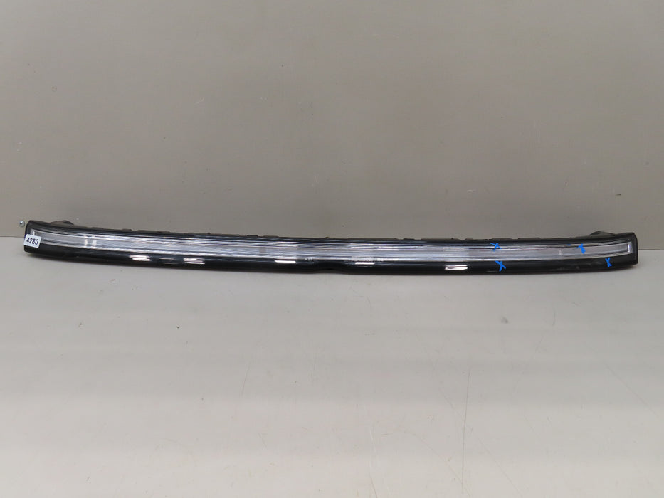 2024 VOLKSWAGEN ATLAS CROSS SPORT FRONT LIGHT BAR OEM 3CN941653B