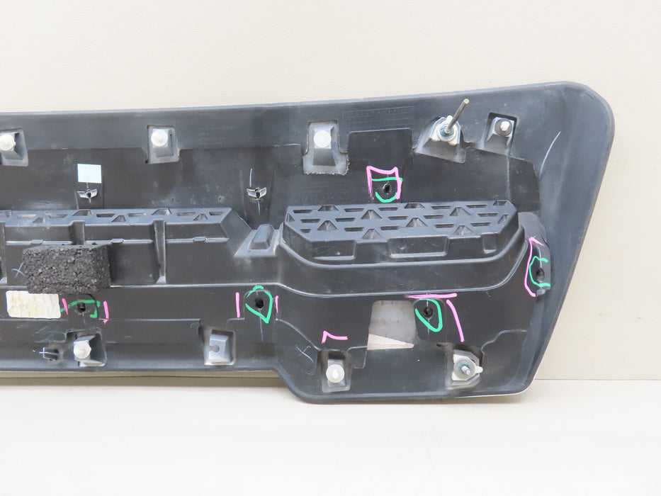 2020-2023 GMC SIERRA 2500 3500 FRONT HOOD VENT OEM