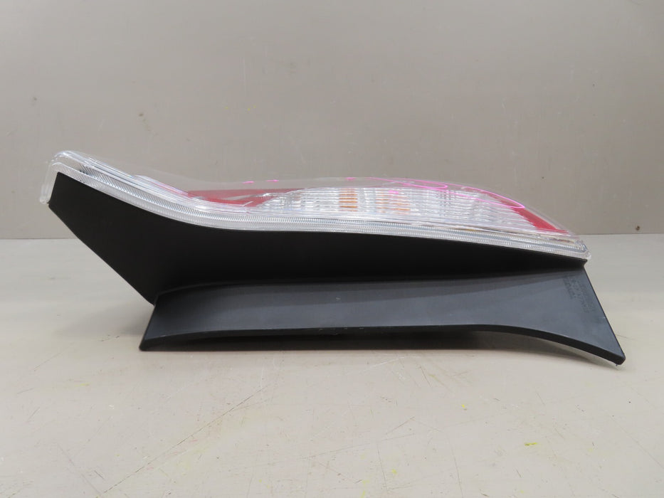 2012-2015 TOYOTA PRIUS REAR RIGHT PASSENGER SIDE TAIL LIGHT LAMP OEM