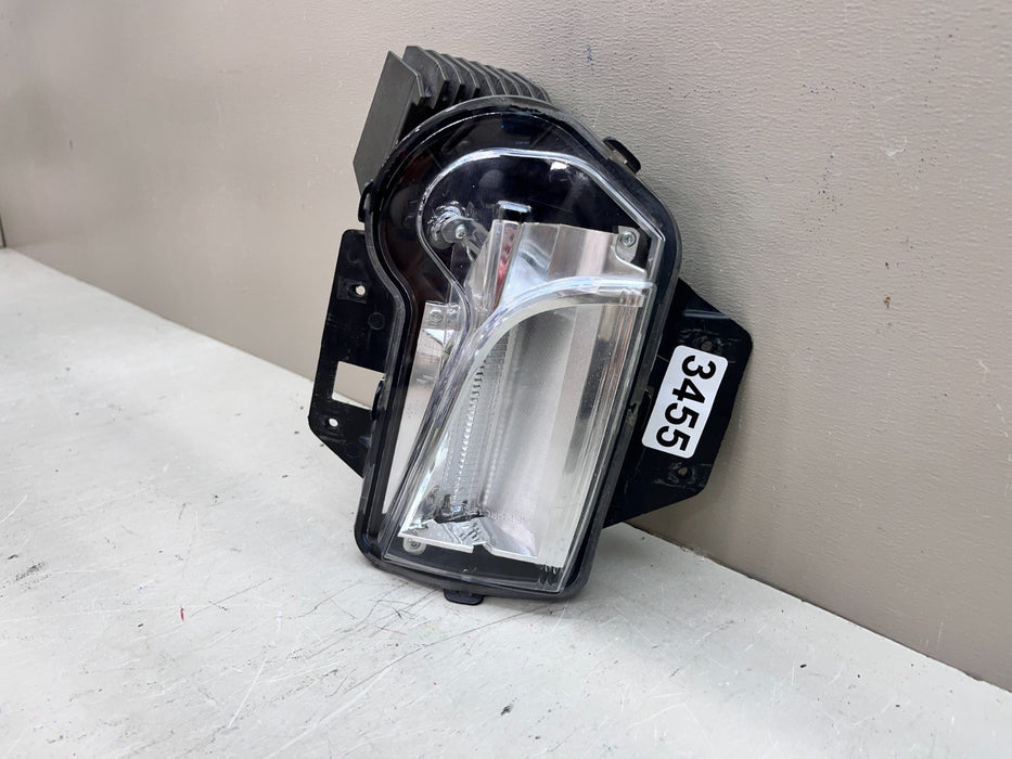 2013-2017 CADILLAC XTS LH LEFT LED DRL FOG LIGHT OEM 20874077