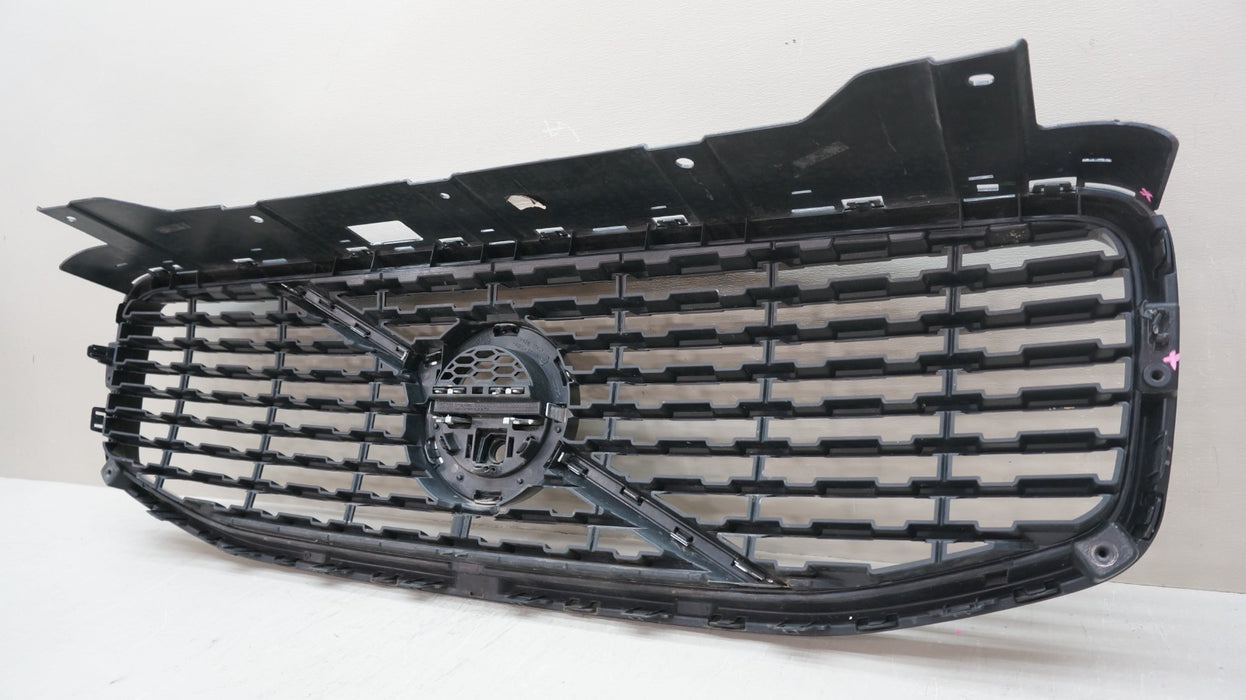 2018-2021 VOLVO XC60 R-DESIGN FRONT UPPER GRILLE 31457464 OEM