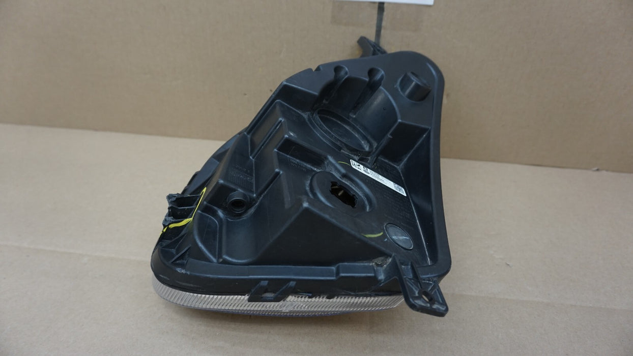 2018-2021 CHEVROLET EQUINOX FRONT RIGHT PASSENGER SIDE FOG LIGHT HALOGEN OEM