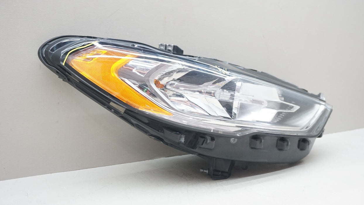 2017-2020 FORD FUSION FRONT RIGHT PASSENGER SIDE HALOGEN HEADLIGHT OEM