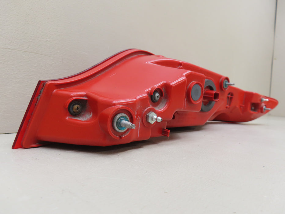 2015-2019 LINCOLN MKC REAR LEFT DRIVER SIDE TAIL LIGHT OEM