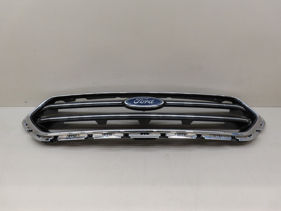 2017-2019 FORD ESCAPE FRONT UPPER RADIATOR GRILLE GRILL W/EMBLEM OEM CJ54-8200